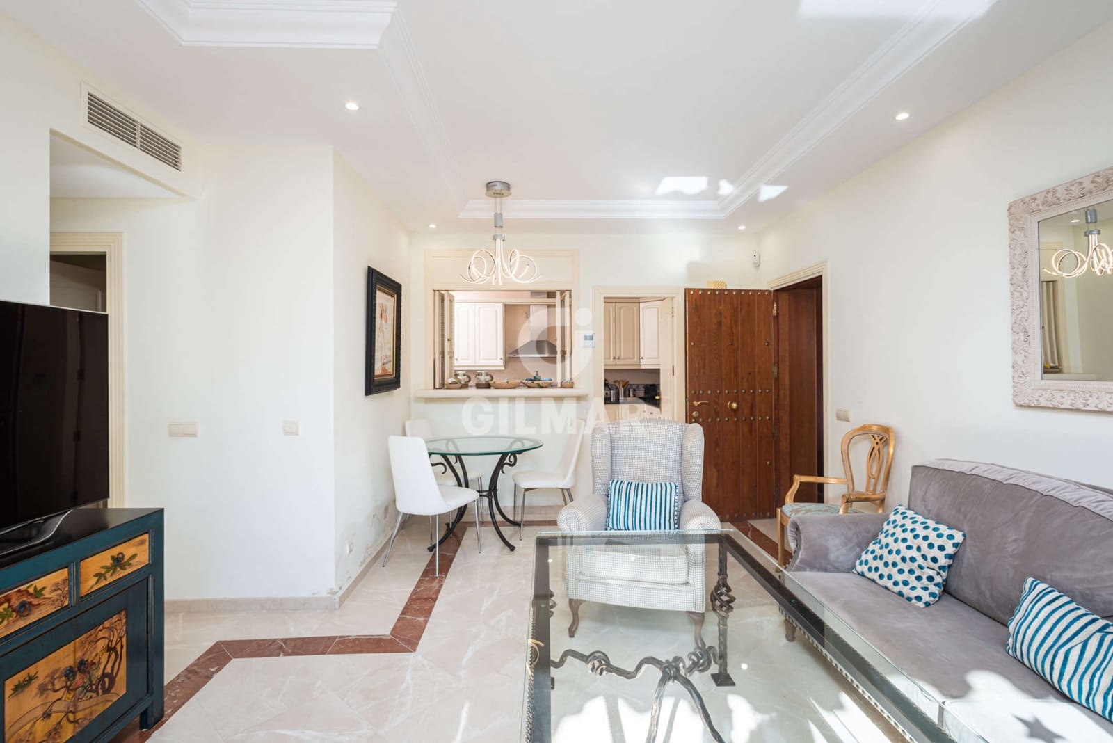 3 bedroom Flat for sale in Elviria with pool garage - € 575,000 (Ref: 9532330)