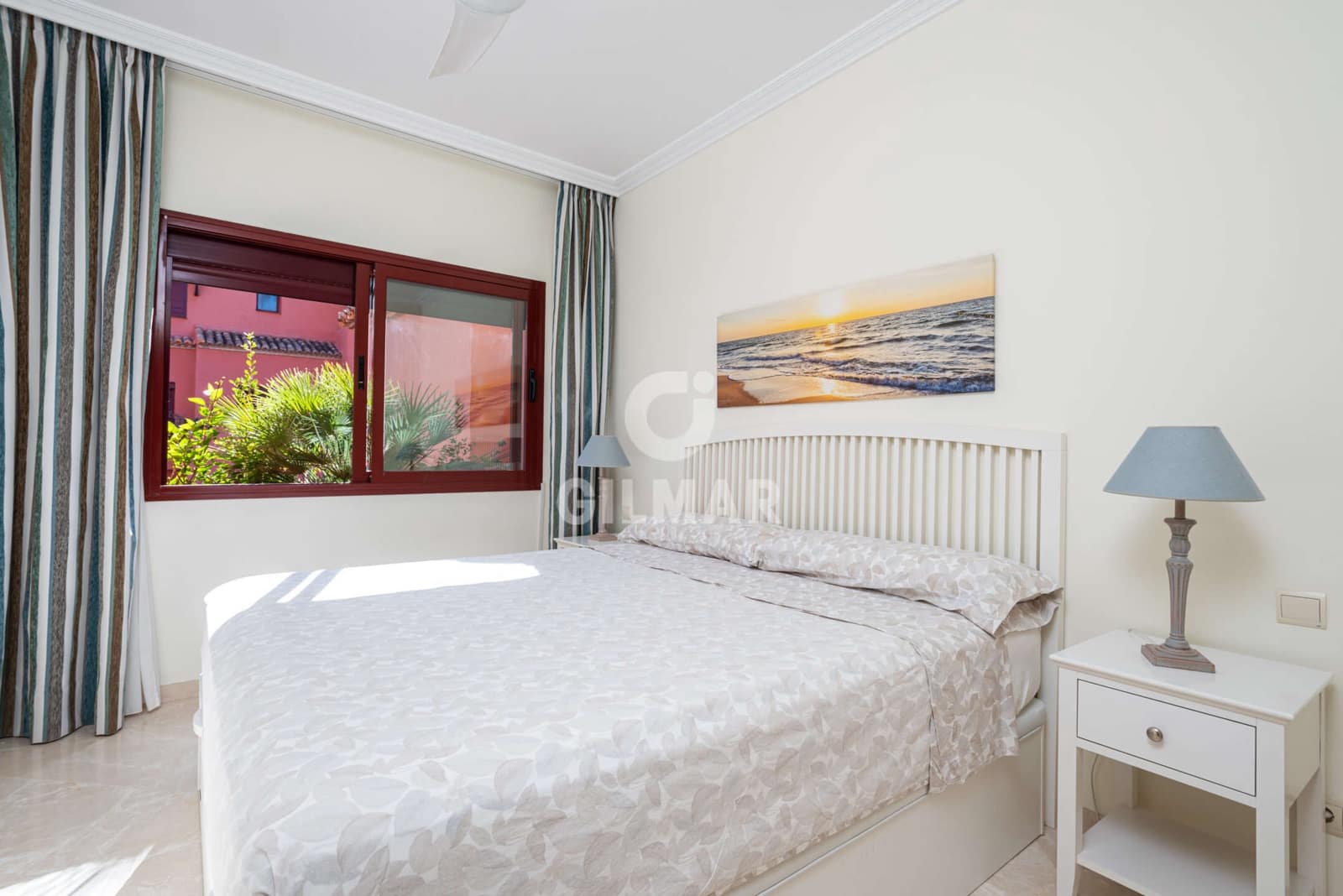 3 bedroom Flat for sale in Elviria with pool garage - € 575,000 (Ref: 9532330)