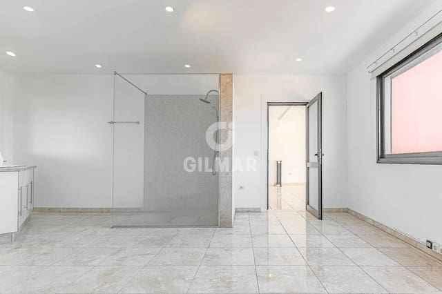 3 sovrum Radhus till salu i Playa del Duque, Adeje med pool garage - 940 000 € (Ref: 9532512)