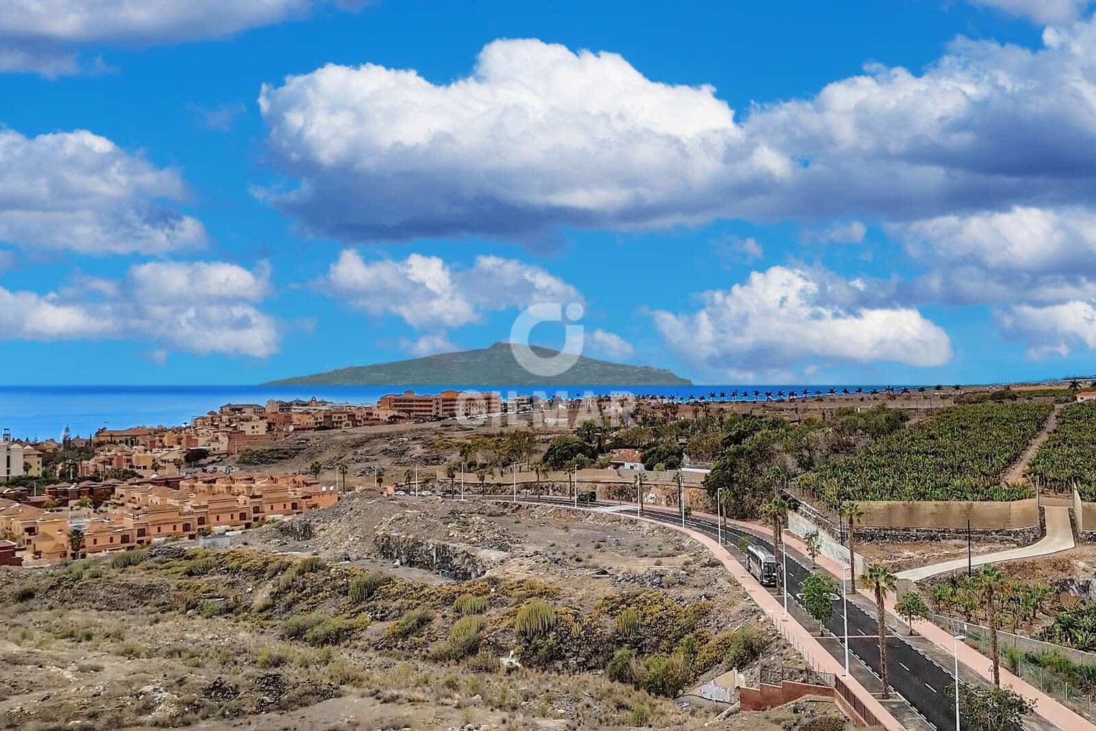 3 sovrum Radhus till salu i Playa del Duque med pool garage - 940 000 € (Ref: 9532512)