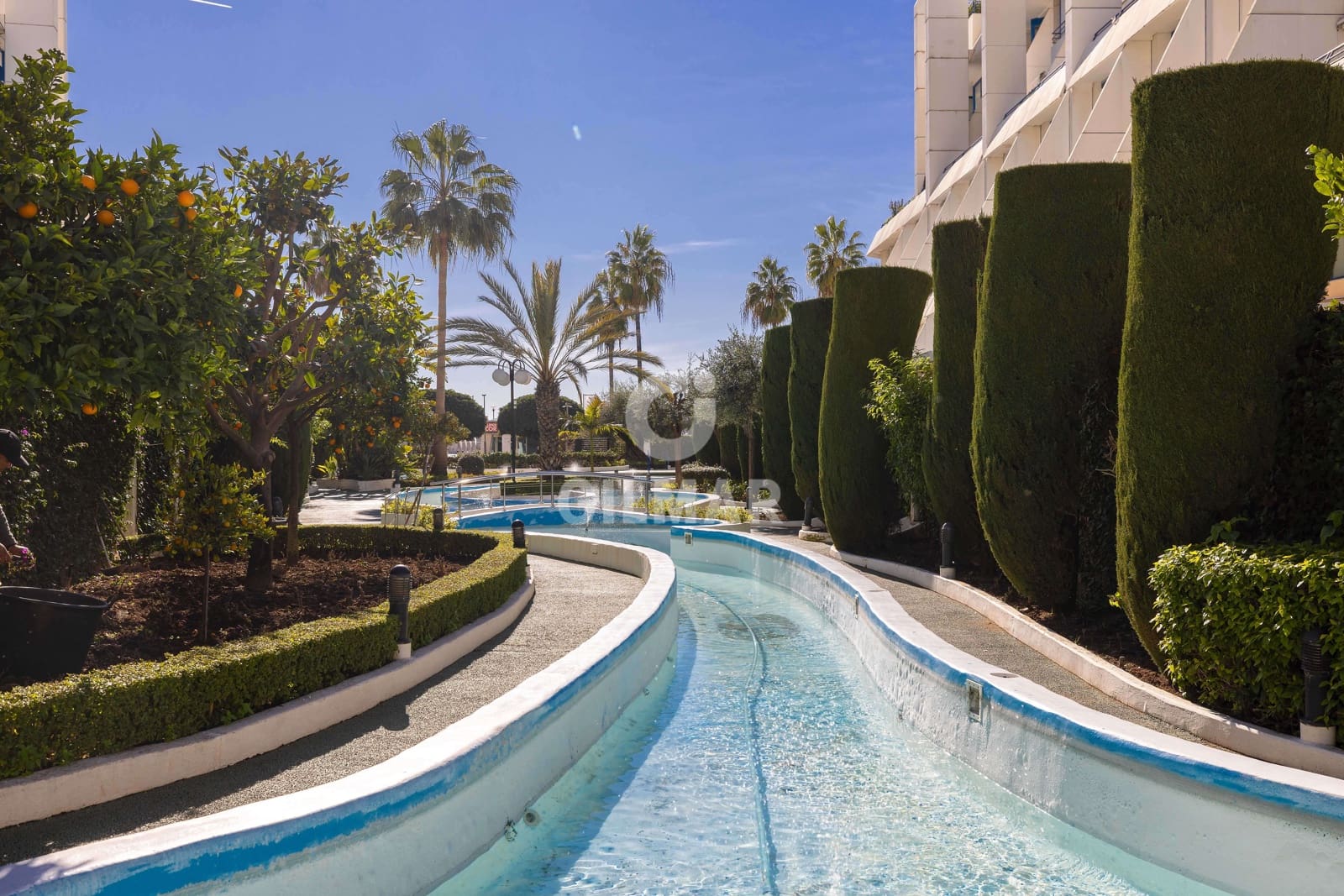 3 soveværelse Penthouse til salg i Golden Mile med swimmingpool garage - € 935.000 (Ref: 9535182)