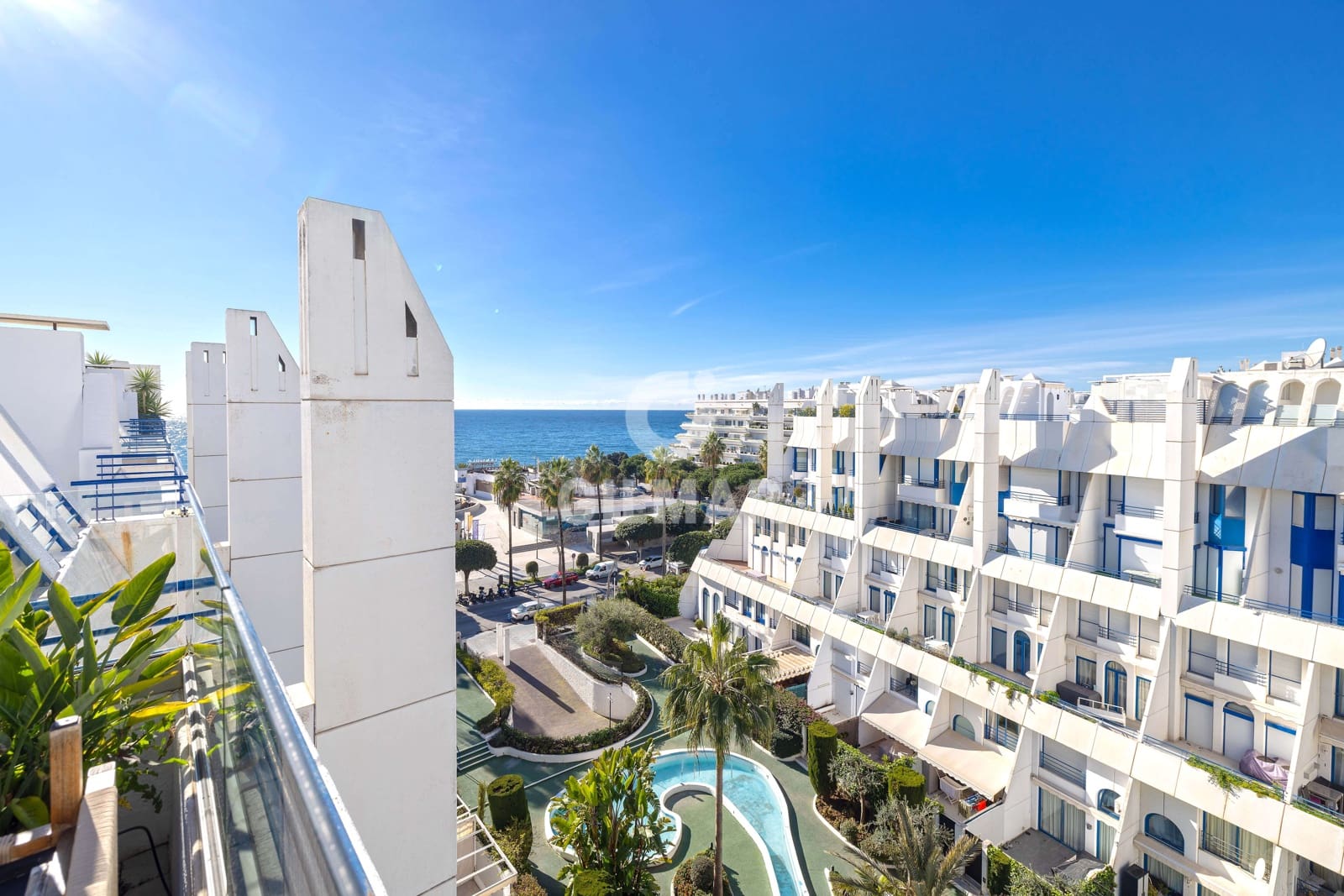 3 soveværelse Penthouse til salg i Golden Mile med swimmingpool garage - € 935.000 (Ref: 9535182)