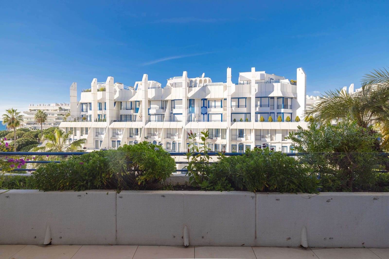 3 soveværelse Penthouse til salg i Golden Mile med swimmingpool garage - € 935.000 (Ref: 9535182)