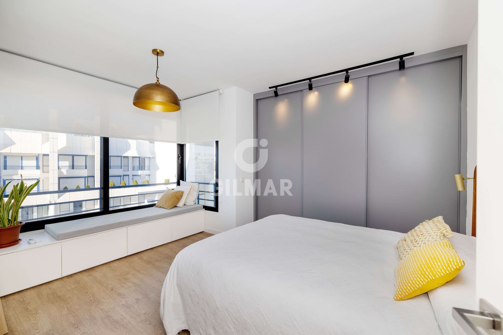 3 soveværelse Penthouse til salg i Golden Mile med swimmingpool garage - € 935.000 (Ref: 9535182)