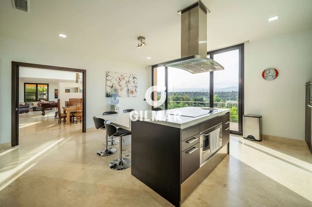 5 bedroom Villa for sale in San Sebastián de los Reyes with pool garage - € 3,250,000 (Ref: 9535278)