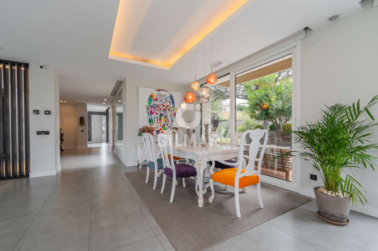 5 bedroom Villa for sale in San Sebastian de los Reyes with pool garage - € 3,300,000 (Ref: 9535279)