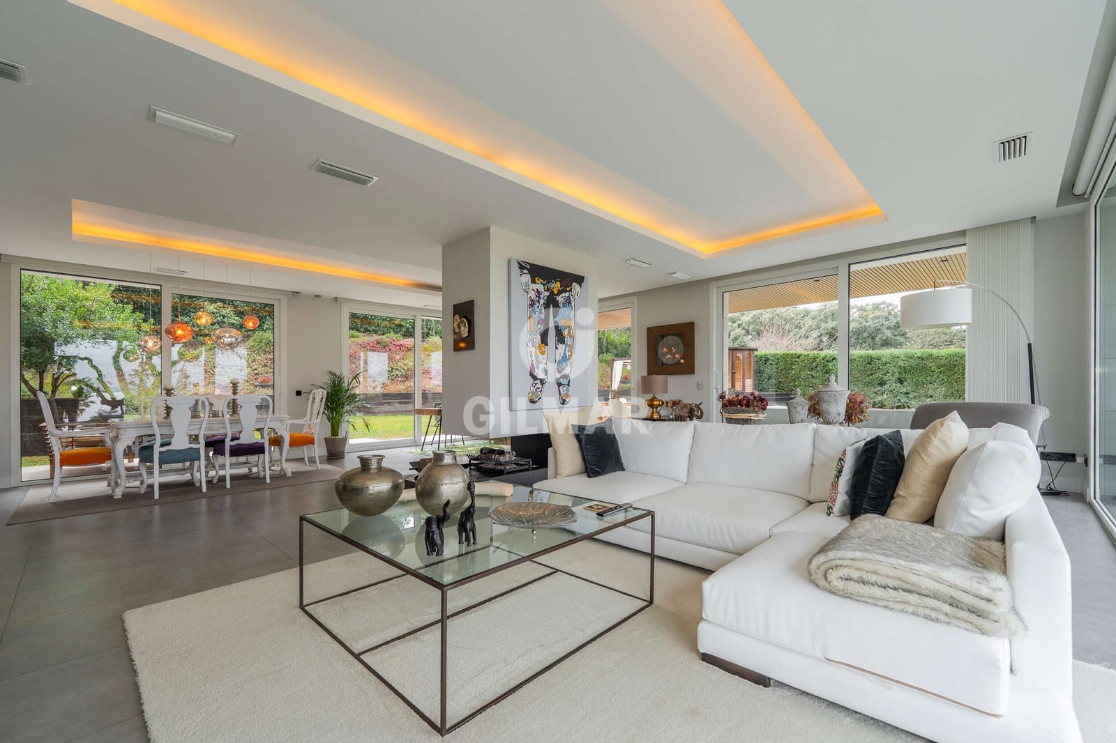 5 bedroom Villa for sale in San Sebastian de los Reyes with pool garage - € 3,300,000 (Ref: 9535279)