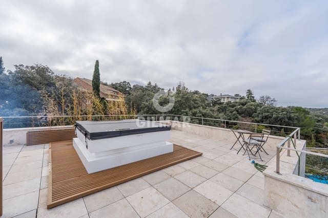 5 bedroom Villa for sale in San Sebastián de los Reyes with pool garage - € 3,300,000 (Ref: 9535279)