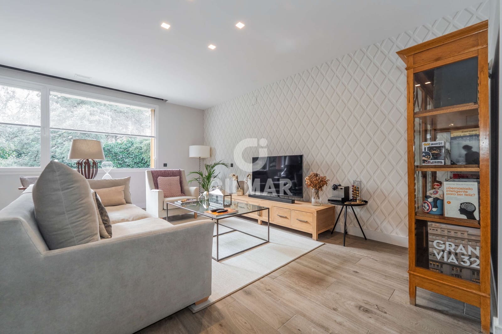 5 bedroom Villa for sale in San Sebastian de los Reyes with pool garage - € 3,300,000 (Ref: 9535279)