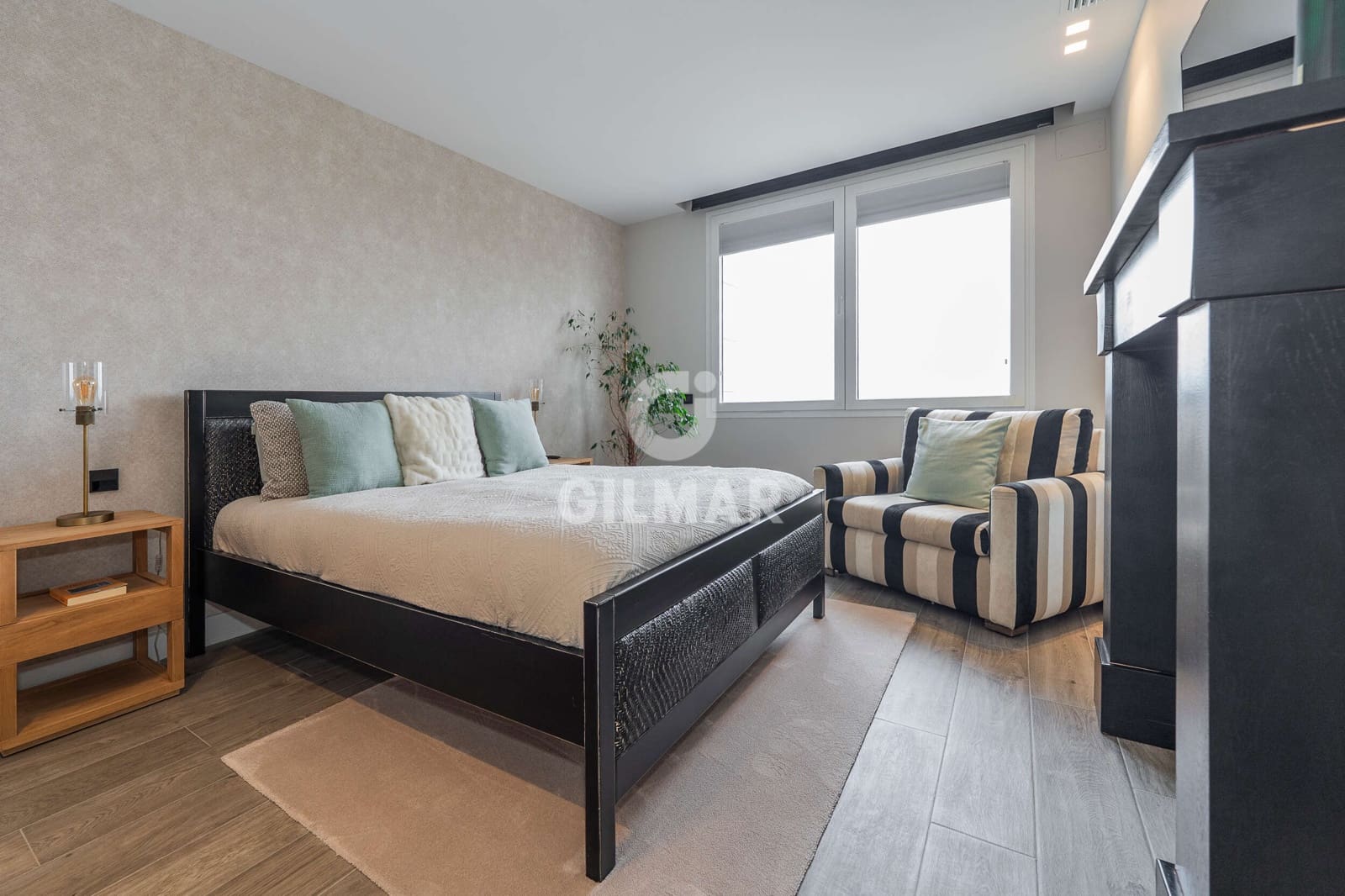 5 bedroom Villa for sale in San Sebastian de los Reyes with pool garage - € 3,300,000 (Ref: 9535279)