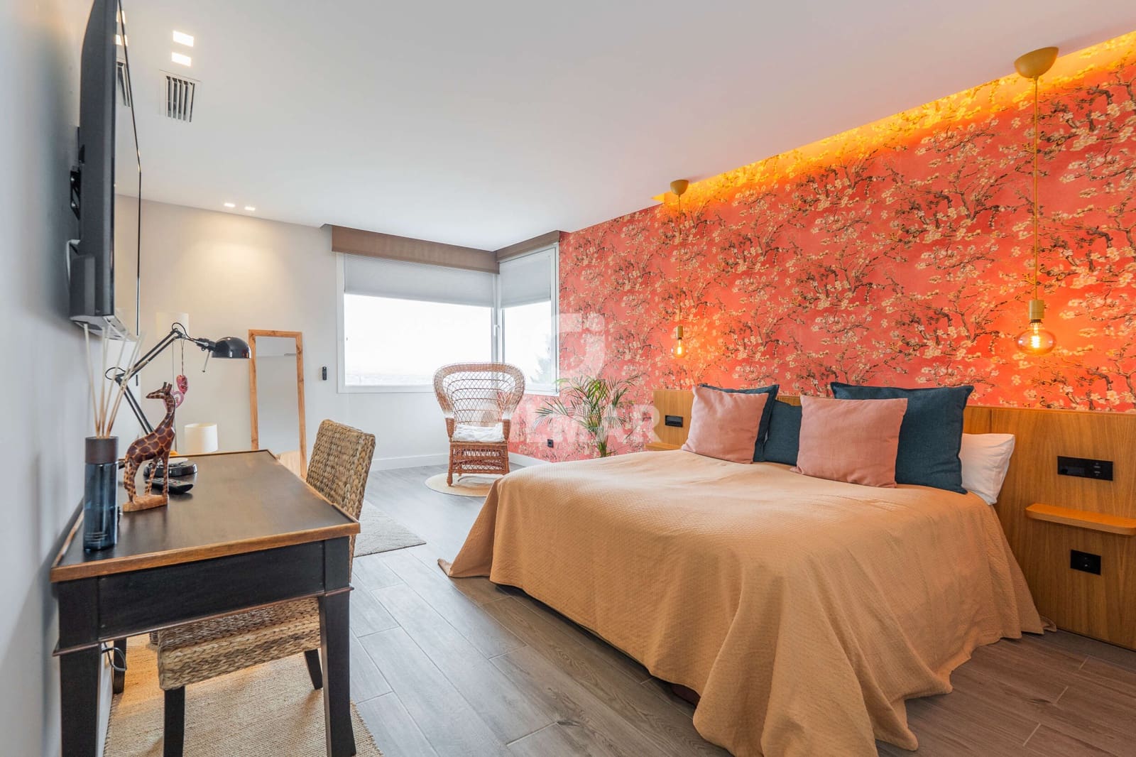 5 bedroom Villa for sale in San Sebastian de los Reyes with pool garage - € 3,300,000 (Ref: 9535279)