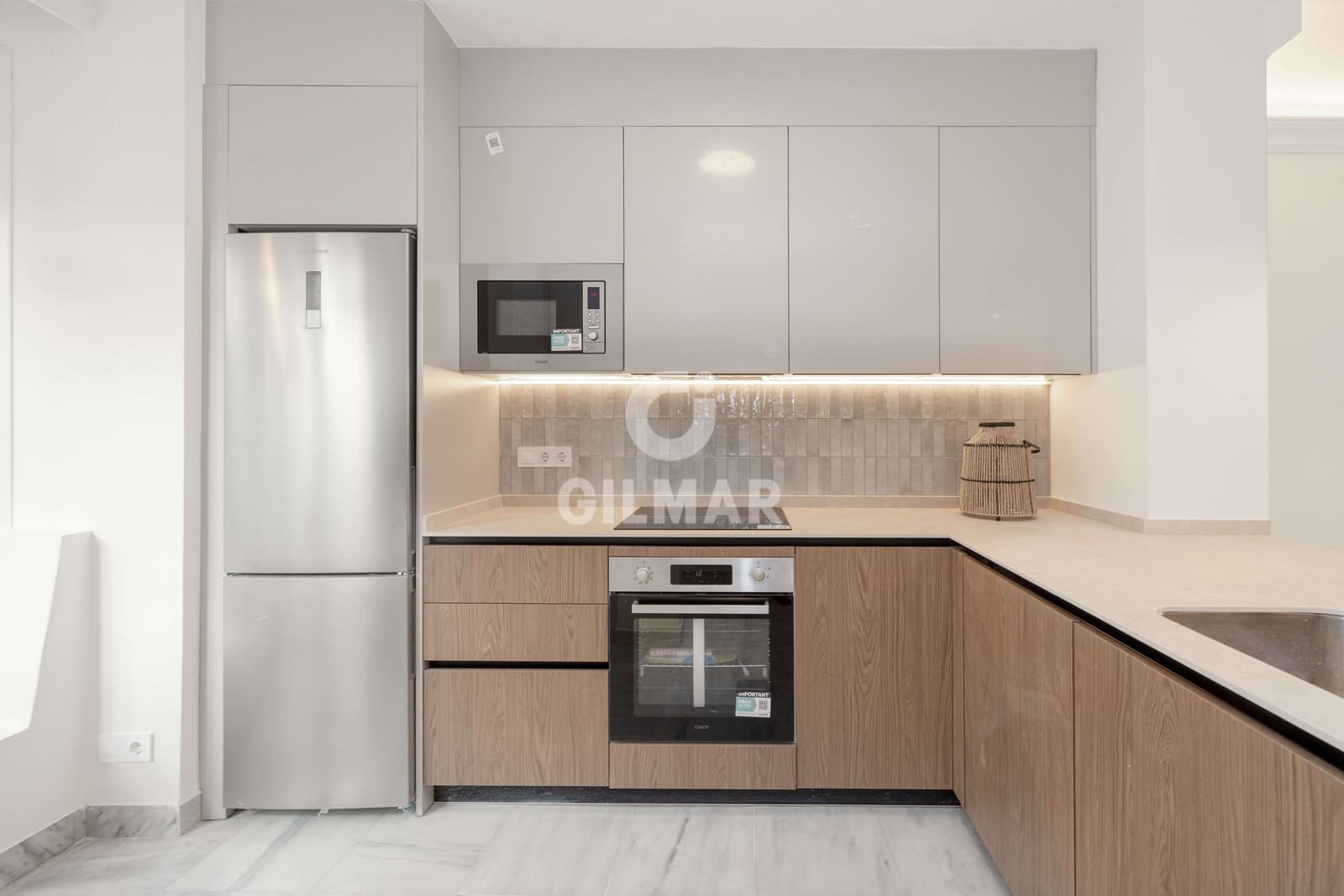 3 sypialnia Mieszkanie na sprzedaż w Marbella z basenem garażem - 849 000 € (Ref: 9535280)