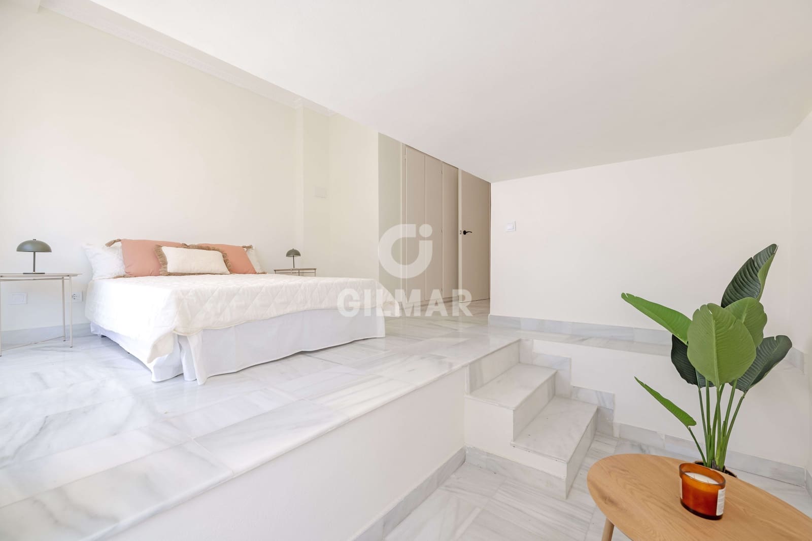 3 sypialnia Mieszkanie na sprzedaż w Marbella z basenem garażem - 849 000 € (Ref: 9535280)