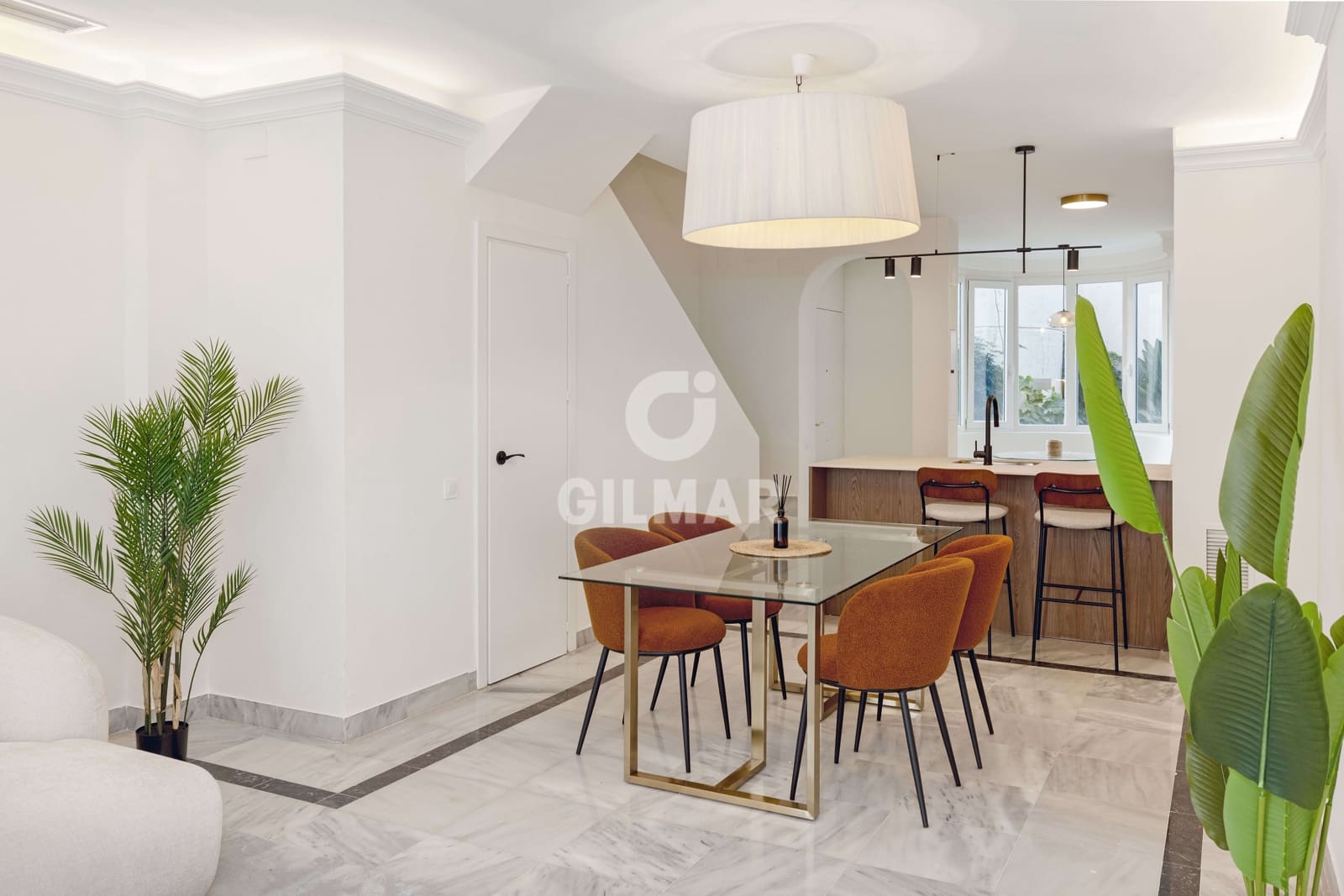 3 sypialnia Mieszkanie na sprzedaż w Marbella z basenem garażem - 849 000 € (Ref: 9535280)