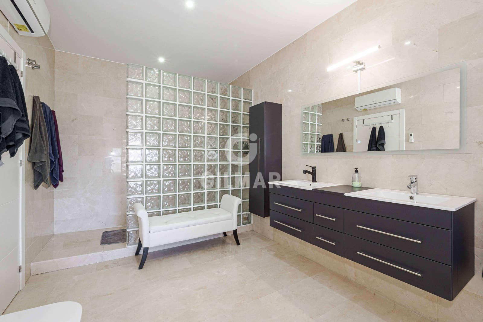 5 soveværelse Villa til salg i Alcala de Guadaira med swimmingpool - € 2.400.000 (Ref: 9536379)