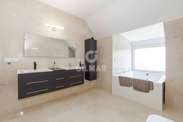 5 soveværelse Villa til salg i Alcalá de Guadaira med swimmingpool - € 2.400.000 (Ref: 9536379)