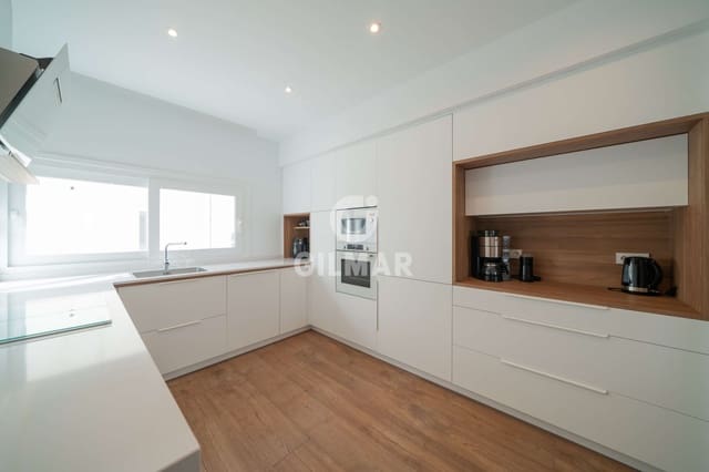 5 quarto Penthouse para venda em Universidad, Madrid cidade com garagem - 2 850 000 € (Ref: 9536380)