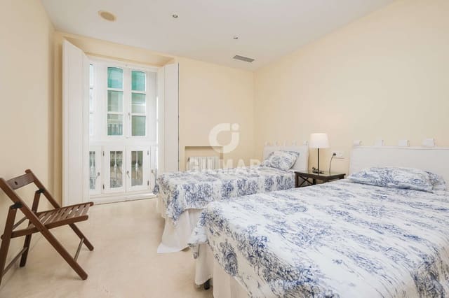 2 makuuhuone Asunto myytävänä paikassa Centro Histórico, Cádiz kaupunki - 435 000 € (Ref: 9538932)