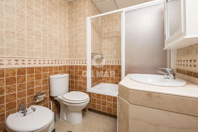 2 makuuhuone Asunto myytävänä paikassa Centro Histórico, Cádiz kaupunki - 435 000 € (Ref: 9538932)