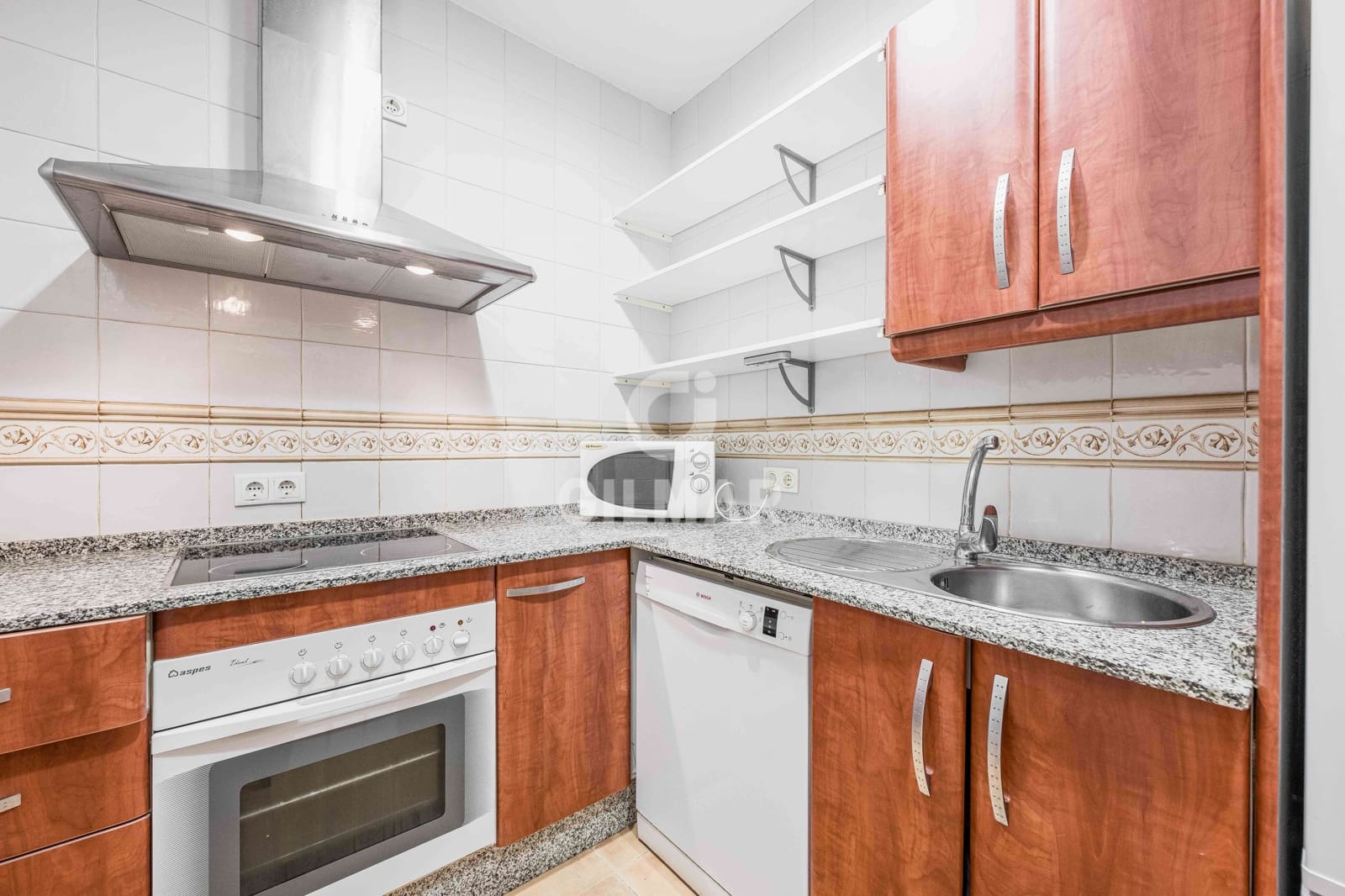 2 bedroom Flat for sale in Cadiz city - € 435,000 (Ref: 9538932)