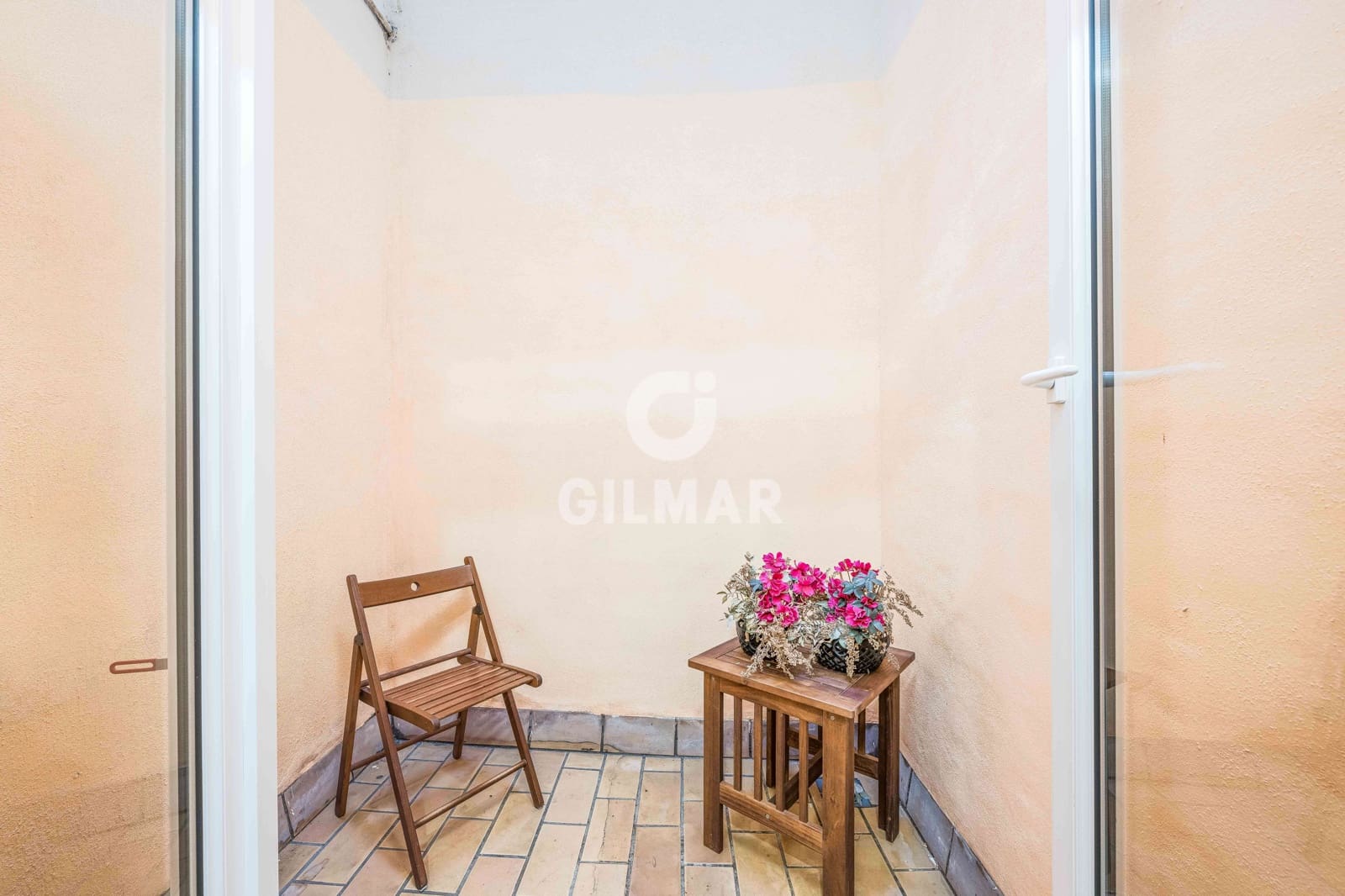 2 bedroom Flat for sale in Cadiz city - € 435,000 (Ref: 9538932)