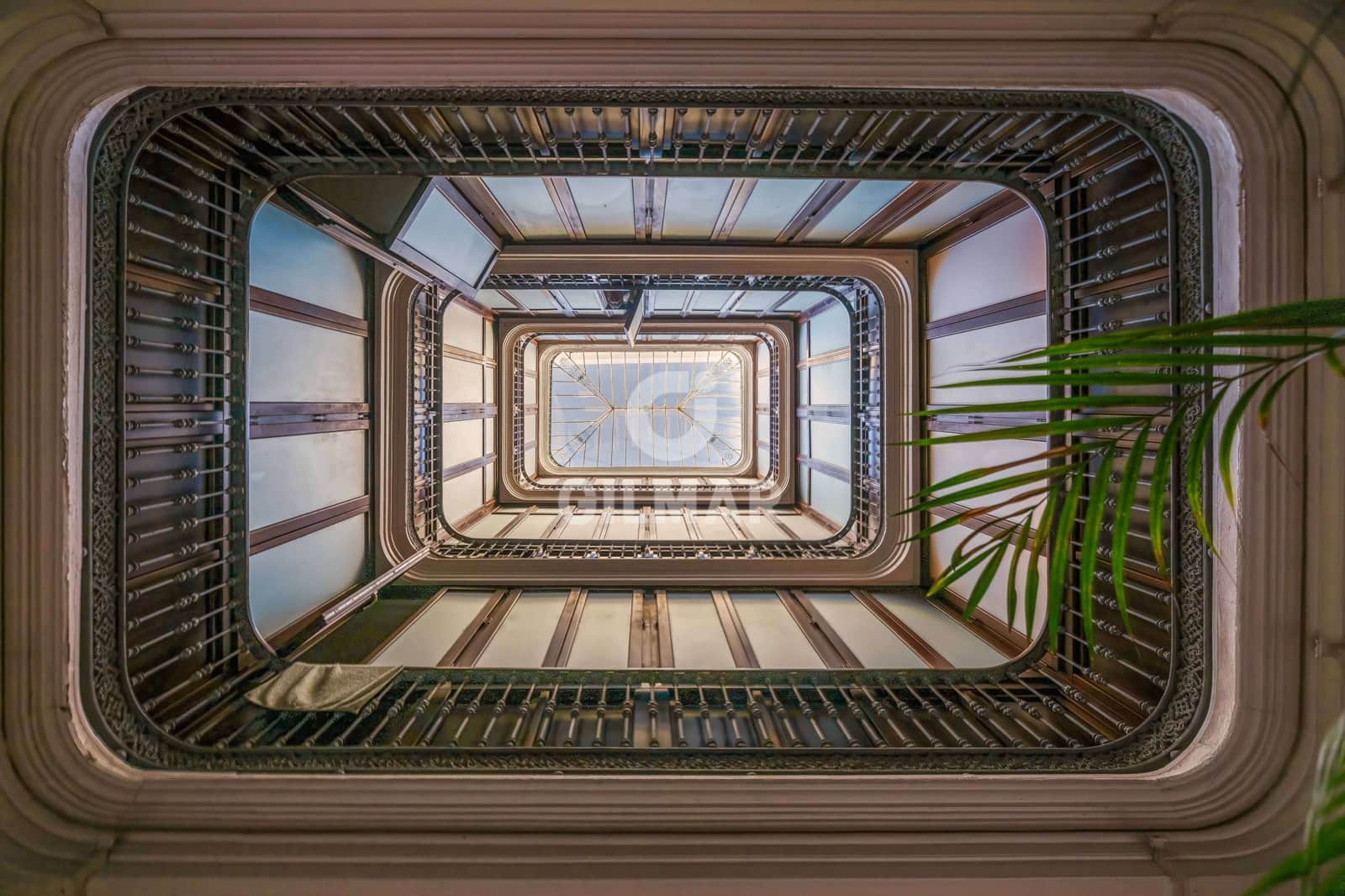 2 bedroom Flat for sale in Cadiz city - € 435,000 (Ref: 9538932)