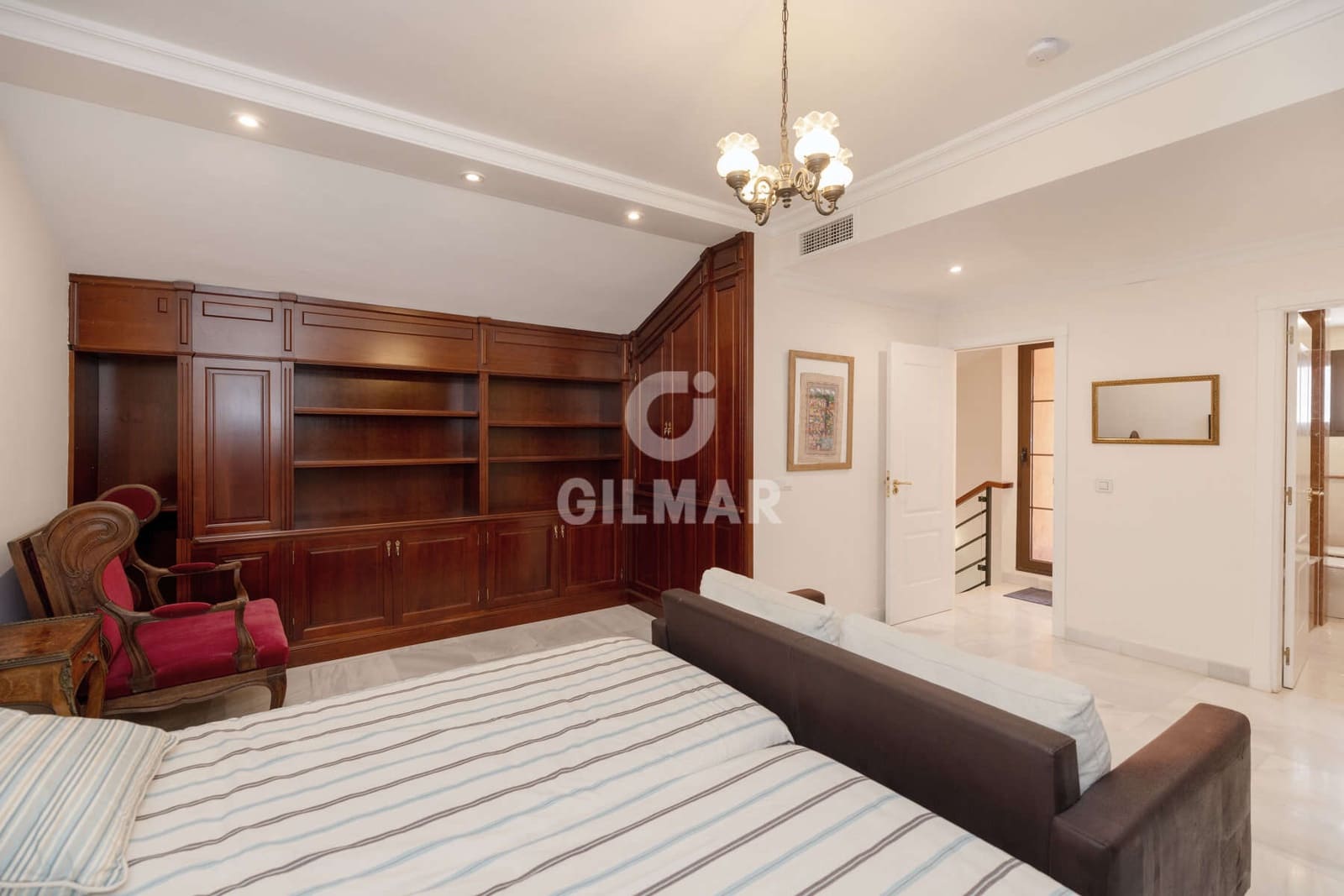 5 soverom Penthouse til salgs i Atalaya-Isdabe med svømmebasseng garasje - € 893 000 (Ref: 9541893)