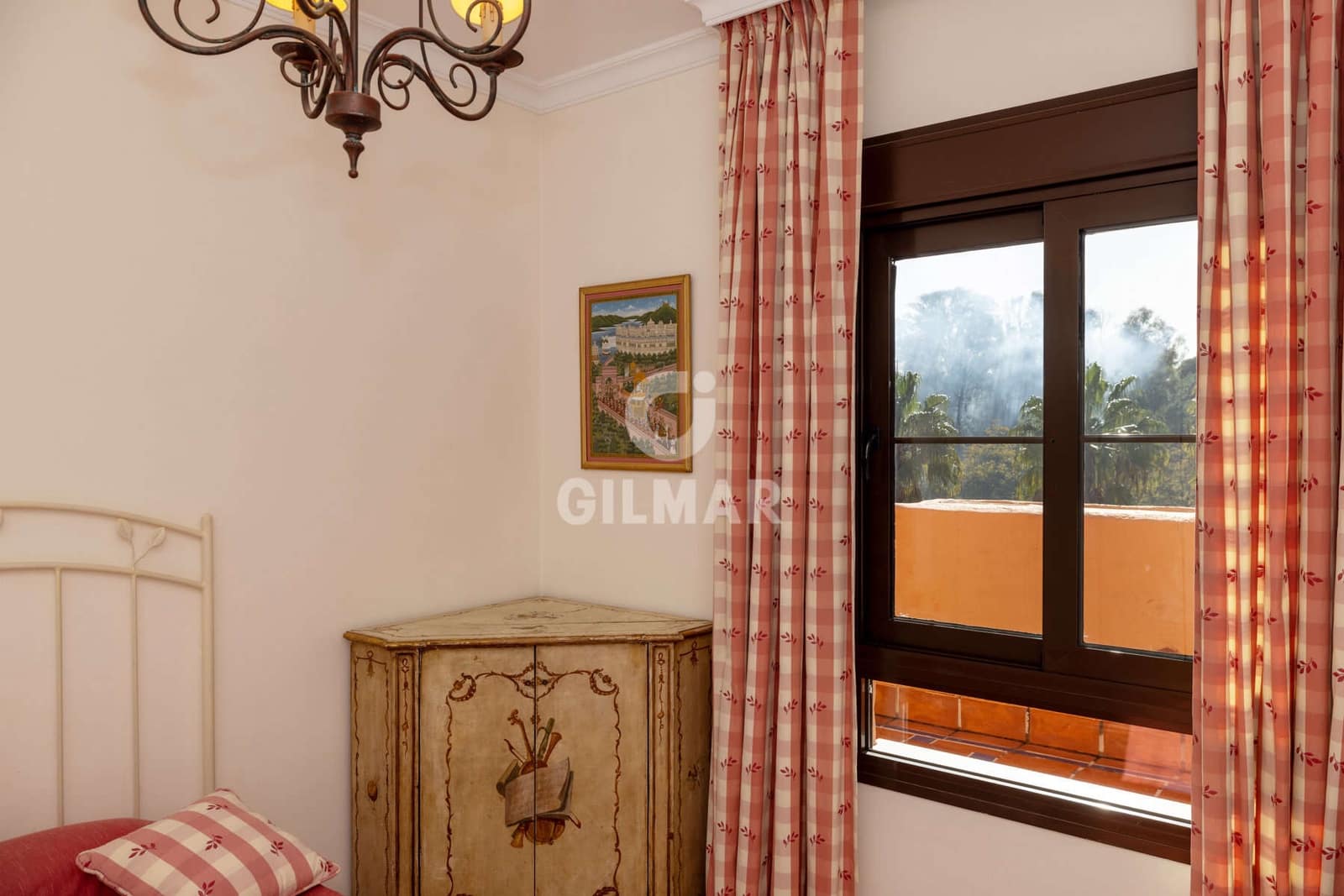 5 soverom Penthouse til salgs i Atalaya-Isdabe med svømmebasseng garasje - € 893 000 (Ref: 9541893)