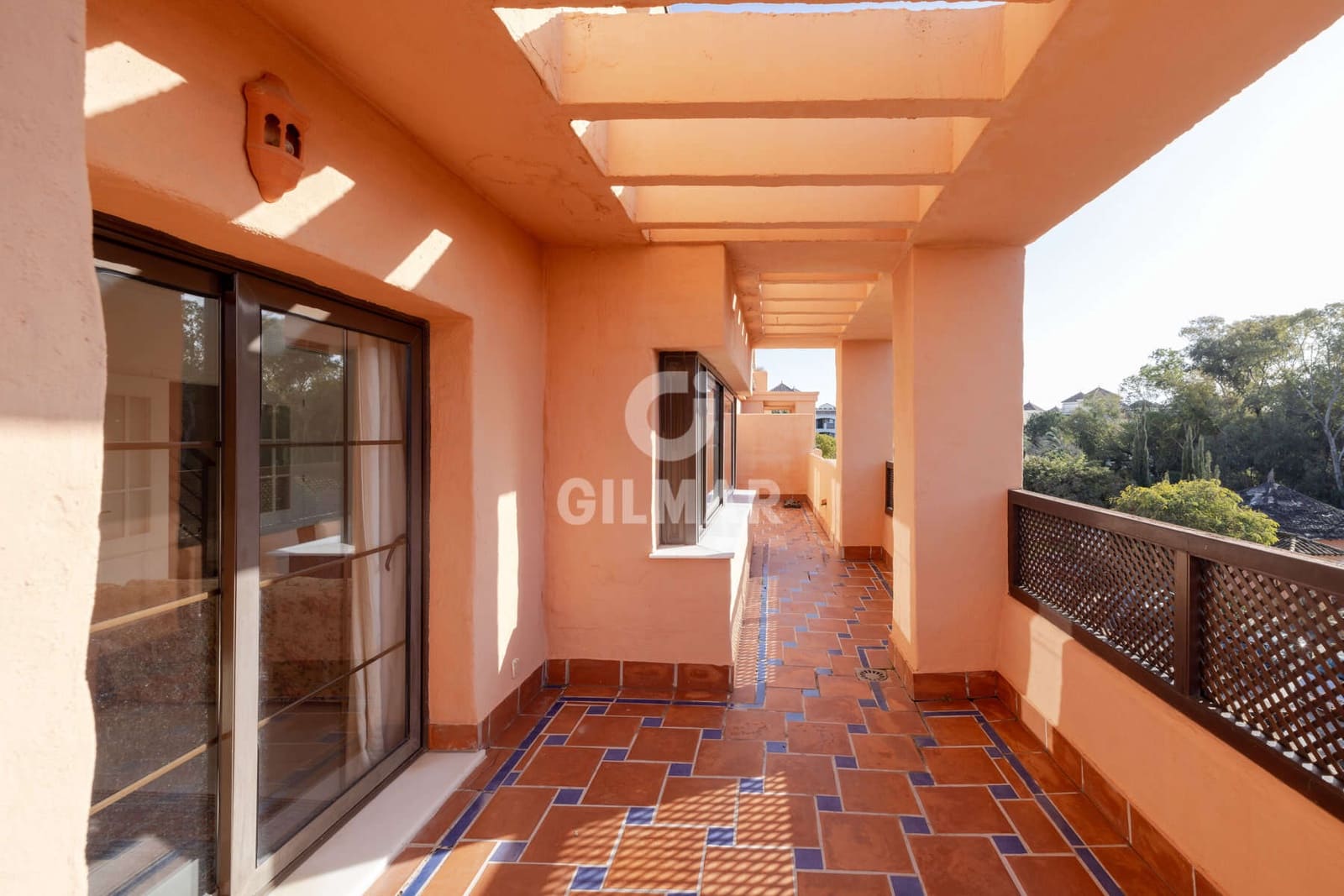 5 soverom Penthouse til salgs i Atalaya-Isdabe med svømmebasseng garasje - € 893 000 (Ref: 9541893)