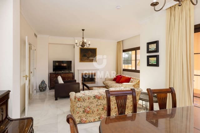 5 soverom Penthouse til salgs i Atalaya-Isdabe, Estepona med svømmebasseng garasje - € 893 000 (Ref: 9541893)