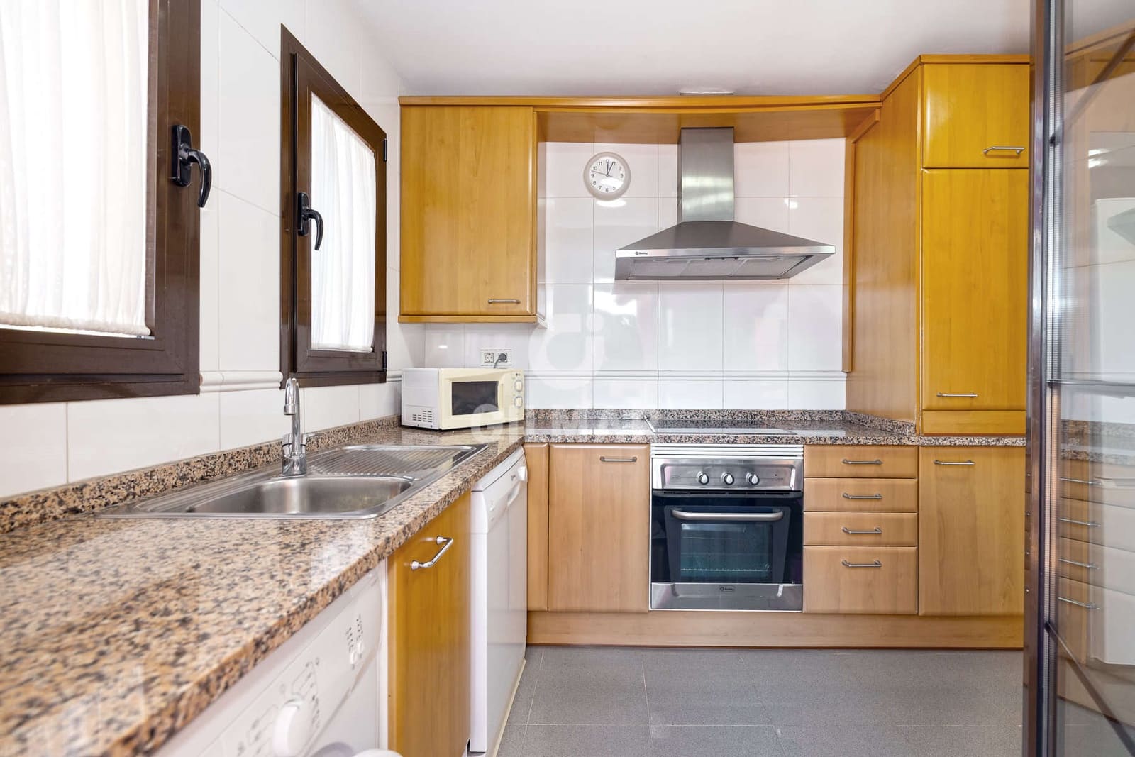 5 soverom Penthouse til salgs i Atalaya-Isdabe med svømmebasseng garasje - € 893 000 (Ref: 9541893)