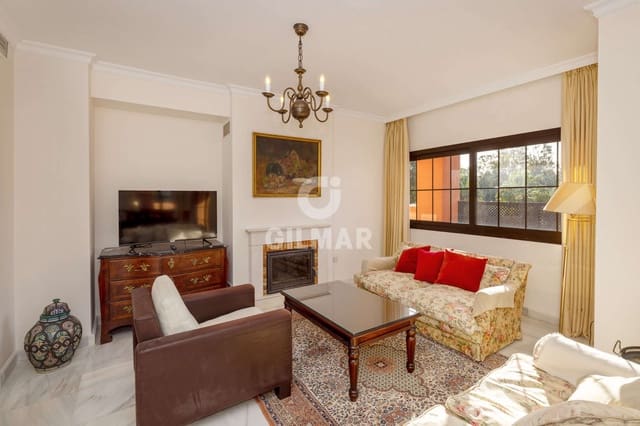 5 soverom Penthouse til salgs i Atalaya-Isdabe, Estepona med svømmebasseng garasje - € 893 000 (Ref: 9541893)