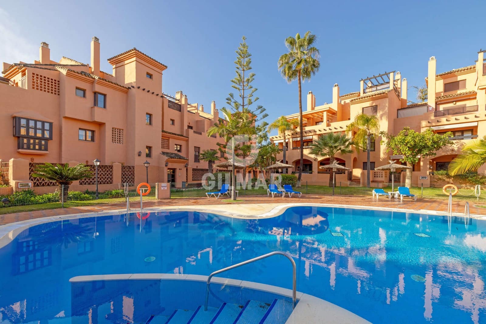 5 soverom Penthouse til salgs i Atalaya-Isdabe med svømmebasseng garasje - € 893 000 (Ref: 9541893)