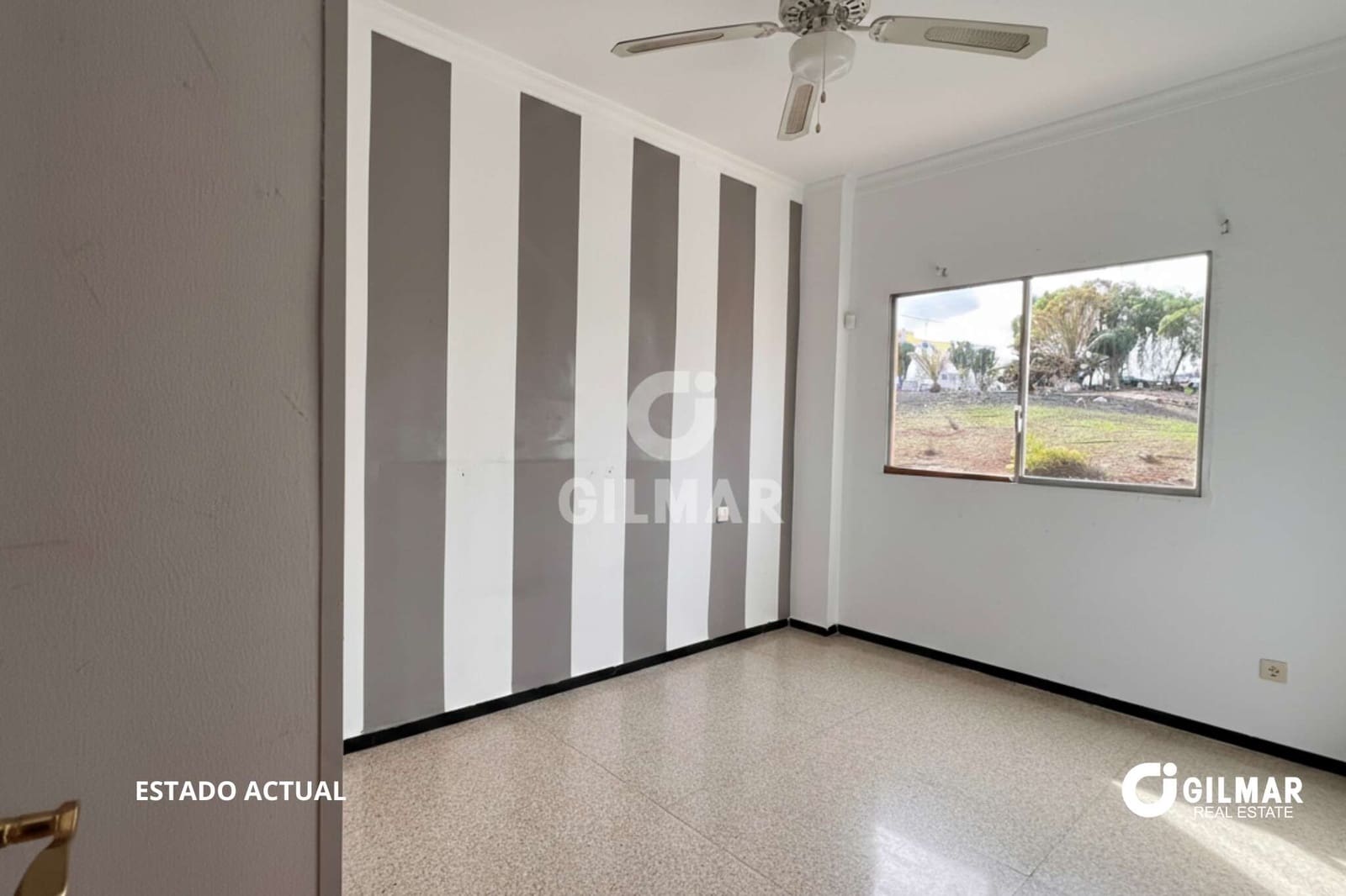 Piso de 3 habitaciones en Las Palmas de Gran Canaria en venta - 130.000 € (Ref: 9547146)