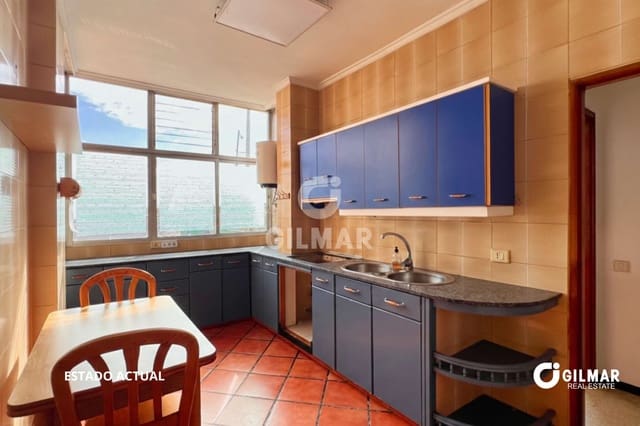Piso de 3 habitaciones en Miller, Las Palmas de Gran Canaria en venta - 130.000 € (Ref: 9547146)
