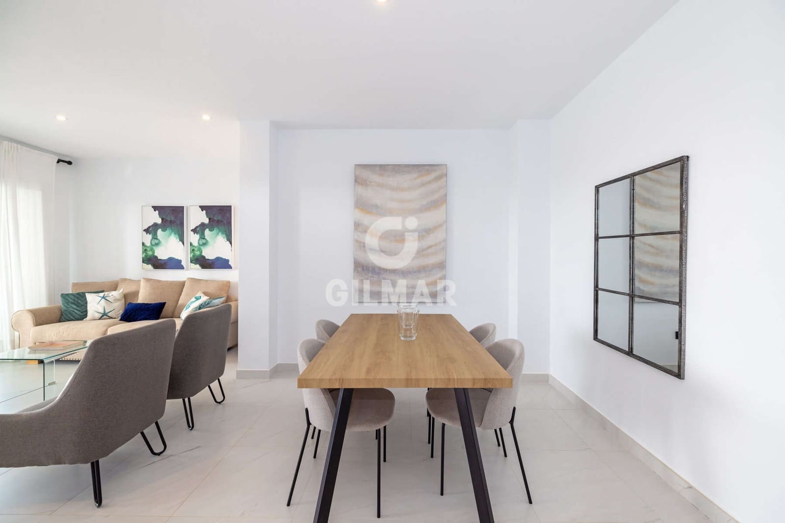 2 bedroom Flat for sale in Estepona with pool garage - € 570,000 (Ref: 9547147)