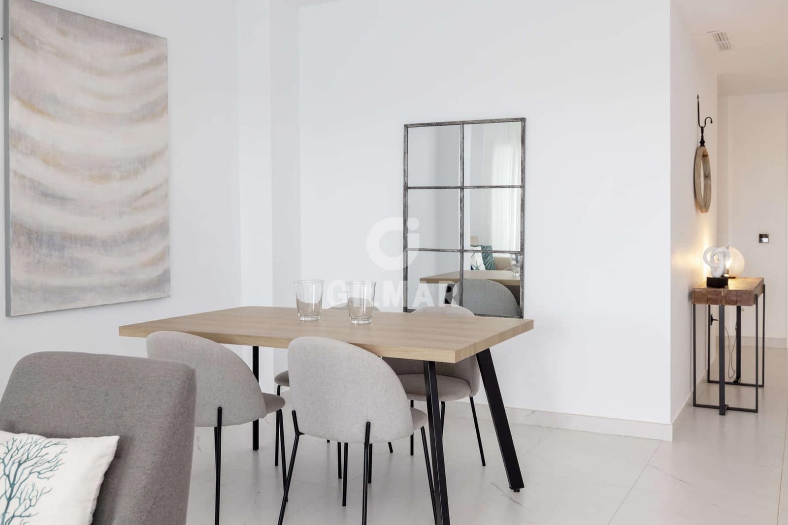 2 bedroom Flat for sale in Estepona with pool garage - € 570,000 (Ref: 9547147)