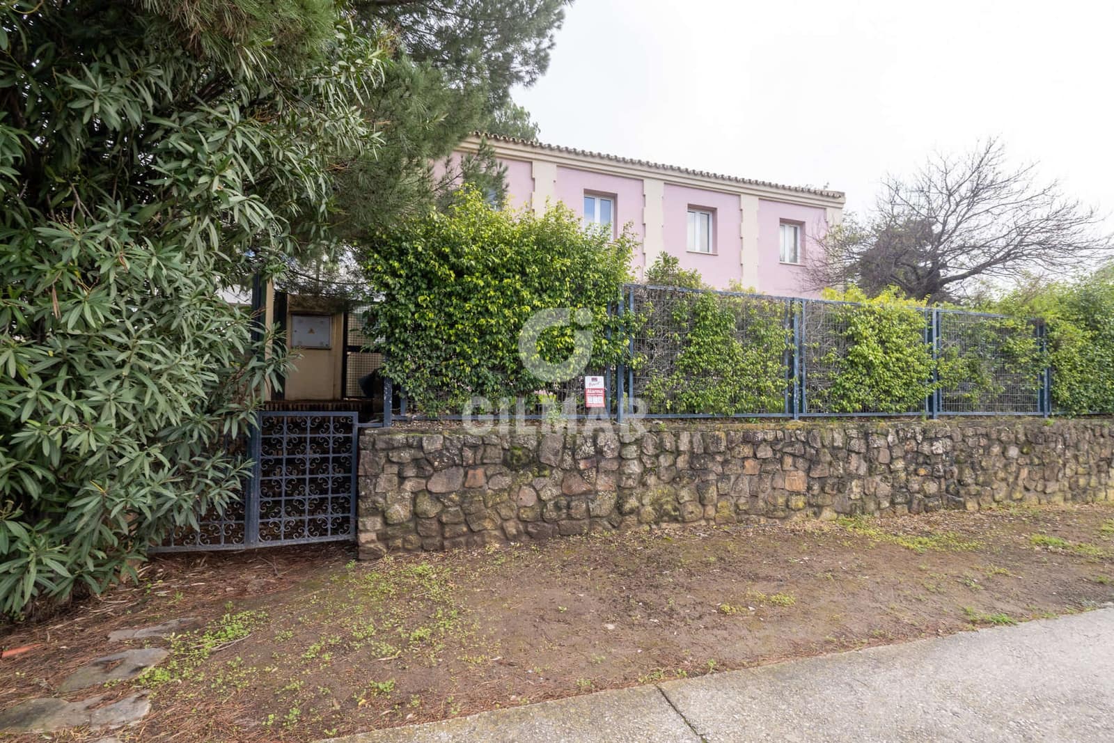 Kontor till salu i Estepona med garage - 1 500 000 € (Ref: 9550124)