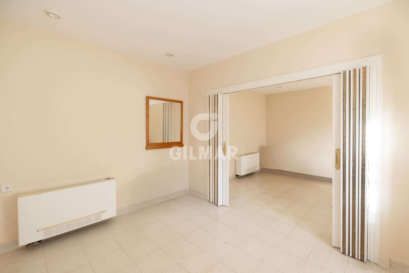 Kontor till salu i Estepona med garage - 1 500 000 € (Ref: 9550124)