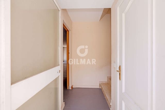 Biuro na sprzedaż w El Velerín, Estepona z garażem - 1 500 000 € (Ref: 9550124)