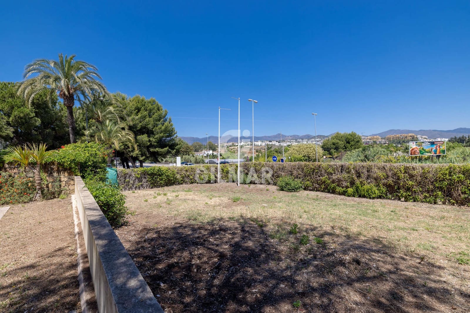 Büro zu verkaufen in Estepona mit Garage - 1.500.000 € (Ref: 9550124)