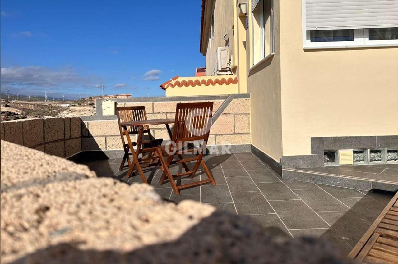 3 makuuhuone Rivitalo myytävänä paikassa San Miguel de Tajao mukana 
autotalli - 305 000 € (Ref: 9553049)