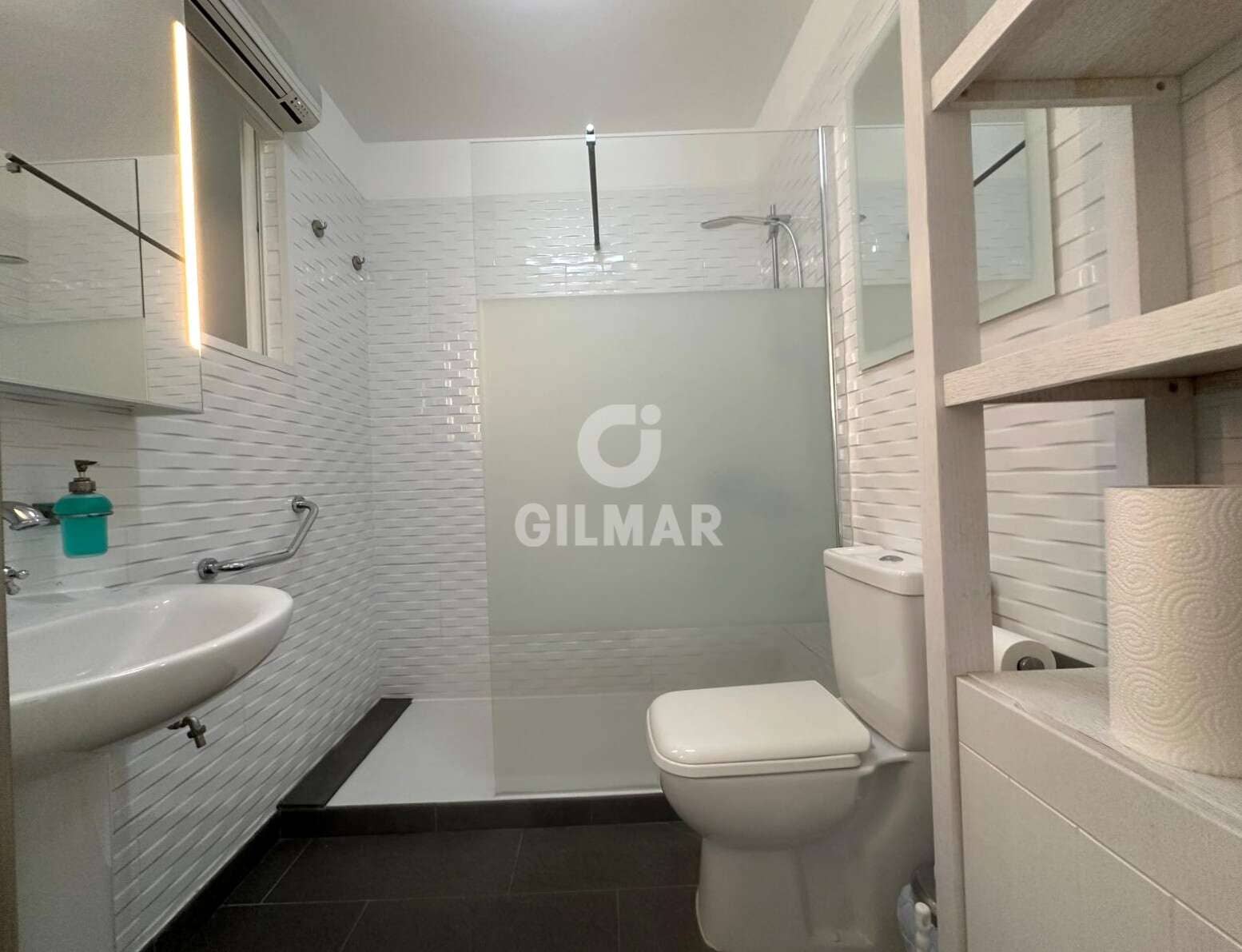 3 makuuhuone Rivitalo myytävänä paikassa San Miguel de Tajao mukana 
autotalli - 305 000 € (Ref: 9553049)