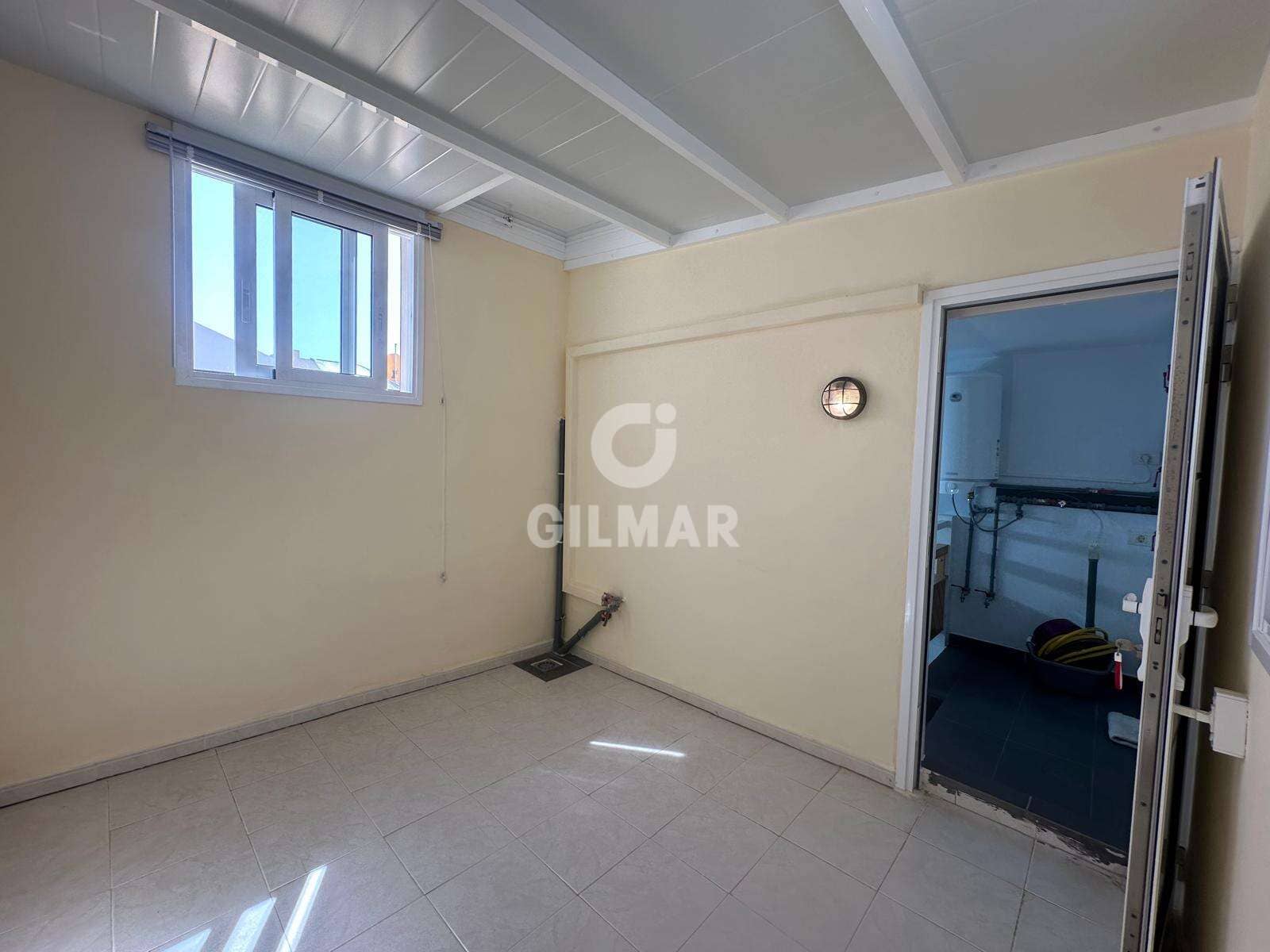 3 makuuhuone Rivitalo myytävänä paikassa San Miguel de Tajao mukana 
autotalli - 305 000 € (Ref: 9553049)