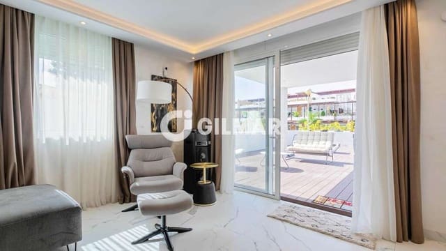 3 quarto Moradia para venda em Amarilla Golf, San Miguel de Abona com piscina garagem - 685 000 € (Ref: 9553050)