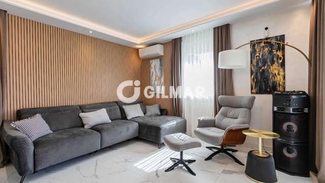 3 quarto Moradia para venda em Amarilla Golf, San Miguel de Abona com piscina garagem - 685 000 € (Ref: 9553050)