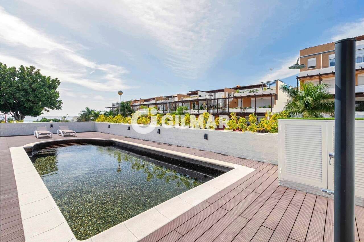 3 bedroom Villa for sale in Amarilla Golf with pool garage - € 685,000 (Ref: 9553050)