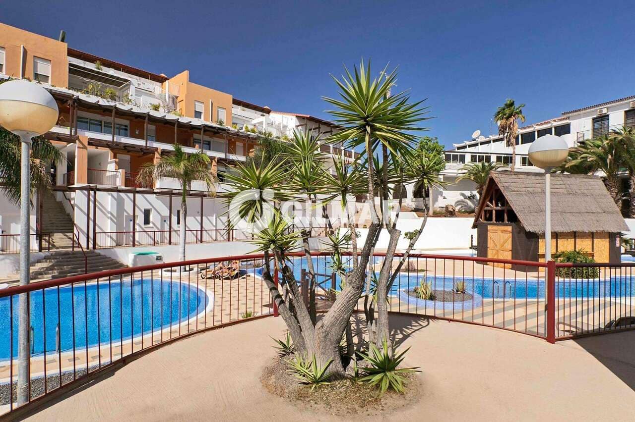 3 bedroom Villa for sale in Amarilla Golf with pool garage - € 685,000 (Ref: 9553050)