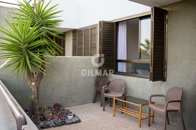 1 bedroom Flat for sale in San Eugenio Alto, Adeje with pool - € 273,000 (Ref: 9553051)