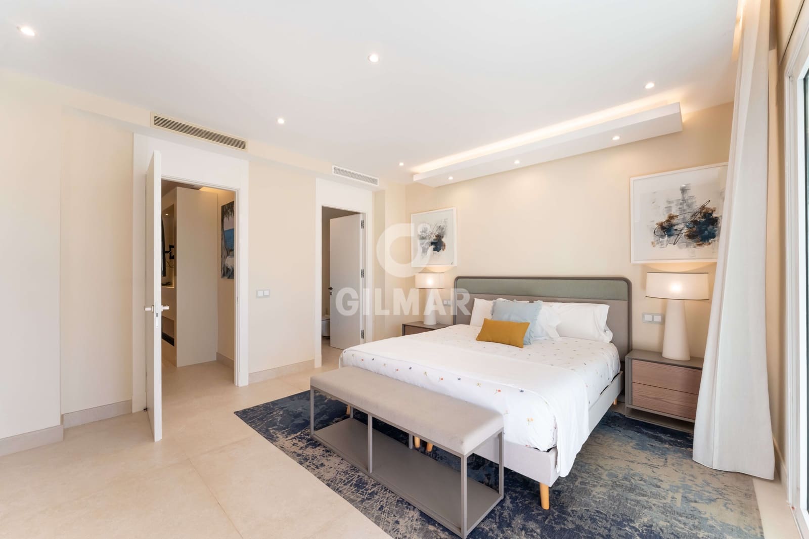 3 soveværelse Lejlighed til salg i New Golden Mile med swimmingpool - € 4.000.000 (Ref: 9554378)